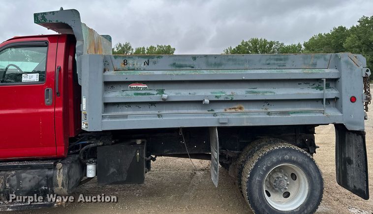 image for item DV2661 2006 Chevrolet C8500 dump truck