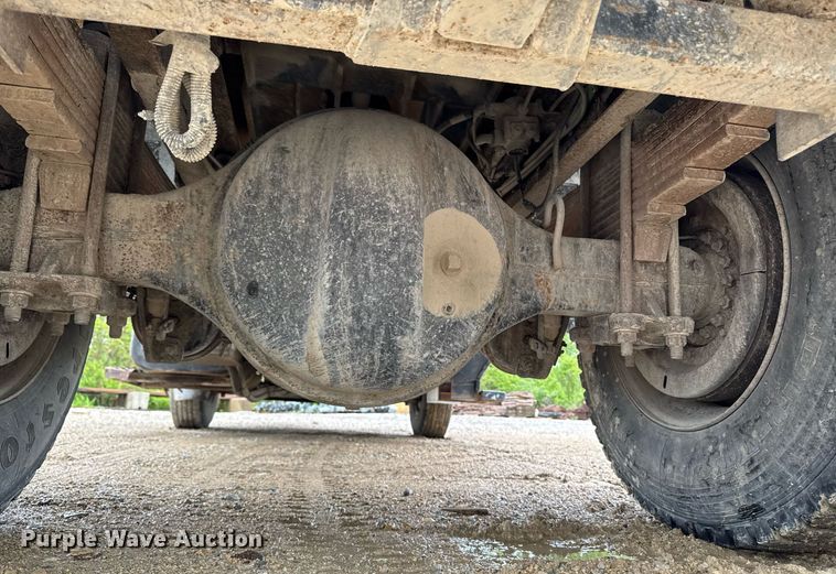 image for item DV2661 2006 Chevrolet C8500 dump truck