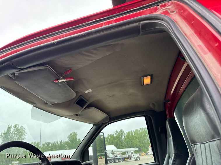 image for item DV2661 2006 Chevrolet C8500 dump truck