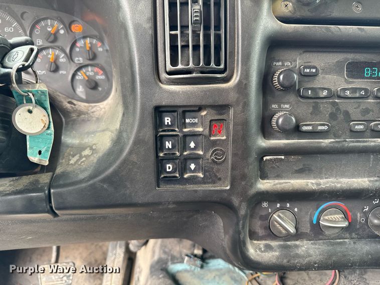 image for item DV2661 2006 Chevrolet C8500 dump truck