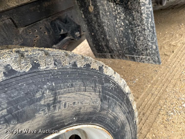 image for item DV2661 2006 Chevrolet C8500 dump truck