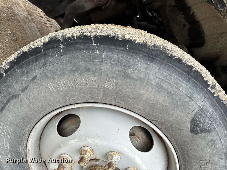 image for item DV2661 2006 Chevrolet C8500 dump truck