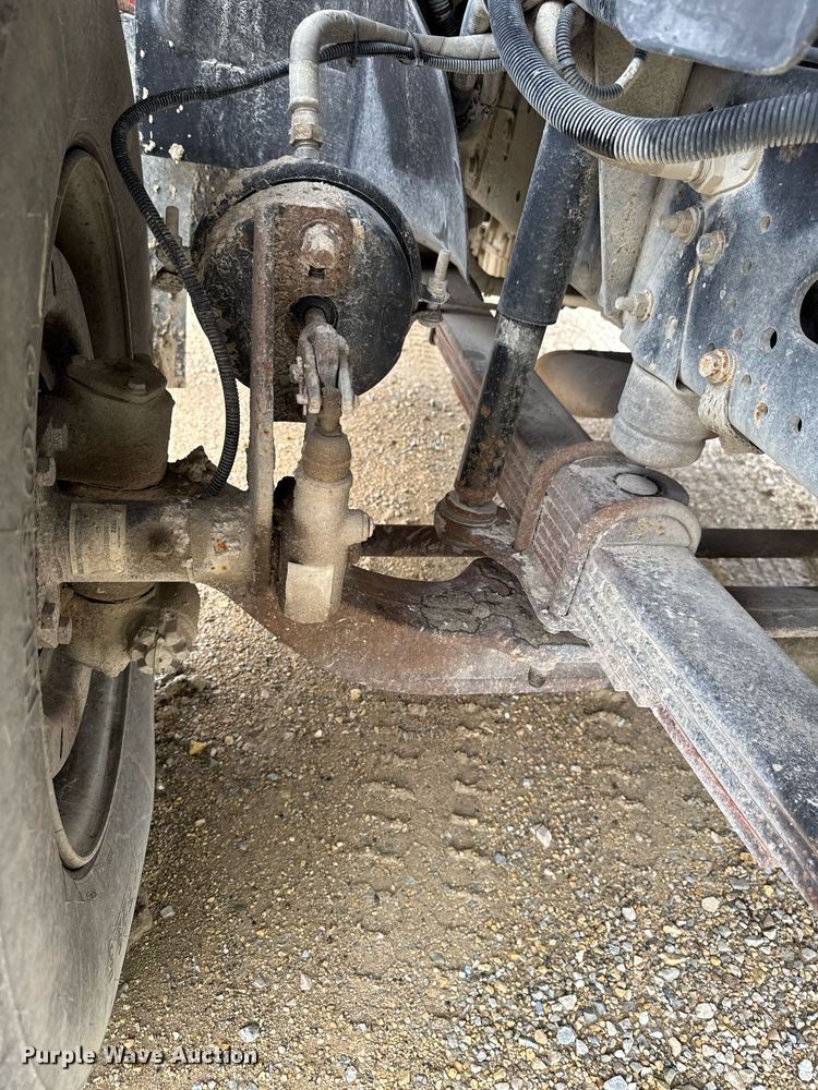 image for item DV2661 2006 Chevrolet C8500 dump truck