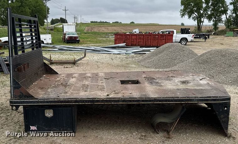 image for item DV2664 Flatbed pickup truck bed