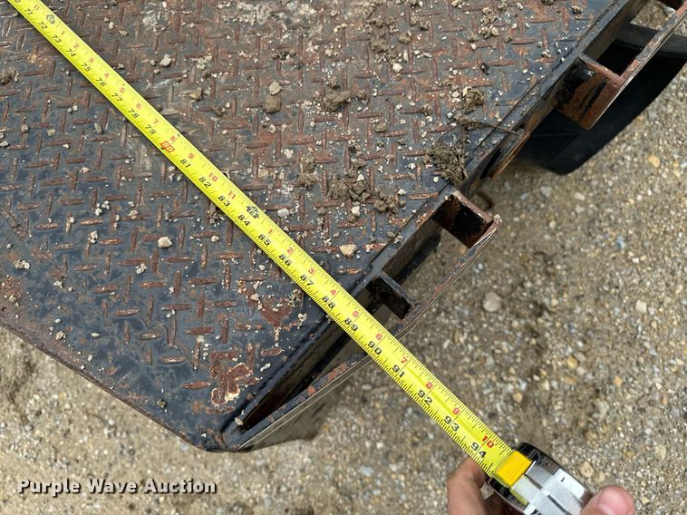 image for item DV2664 Flatbed pickup truck bed