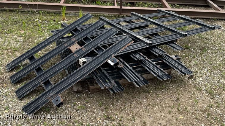 image for item DV2664 Flatbed pickup truck bed