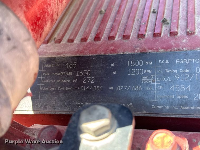 image for item DV4060 2016 Peterbilt 567 semi truck