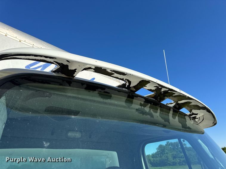 image for item DV4061 2006 Freightliner Business Class M2 box truck