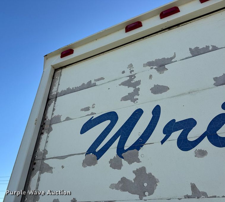 image for item DV4061 2006 Freightliner Business Class M2 box truck