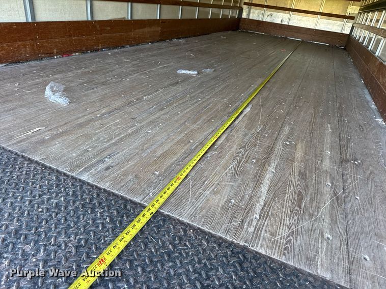 image for item DV4061 2006 Freightliner Business Class M2 box truck