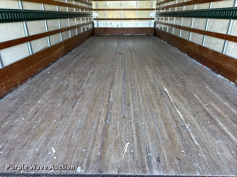 image for item DV4061 2006 Freightliner Business Class M2 box truck