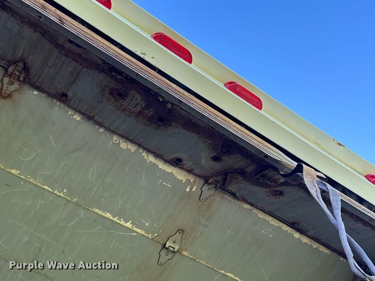 image for item DV4061 2006 Freightliner Business Class M2 box truck