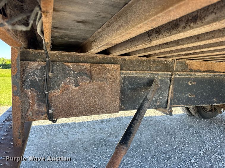 image for item DV4061 2006 Freightliner Business Class M2 box truck