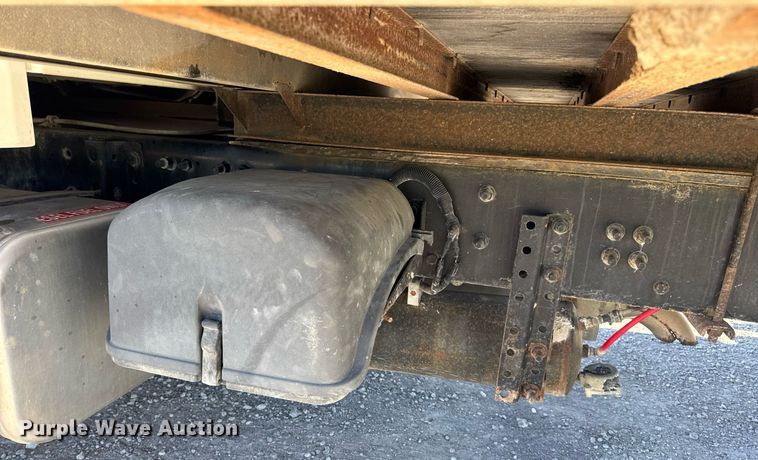 image for item DV4061 2006 Freightliner Business Class M2 box truck