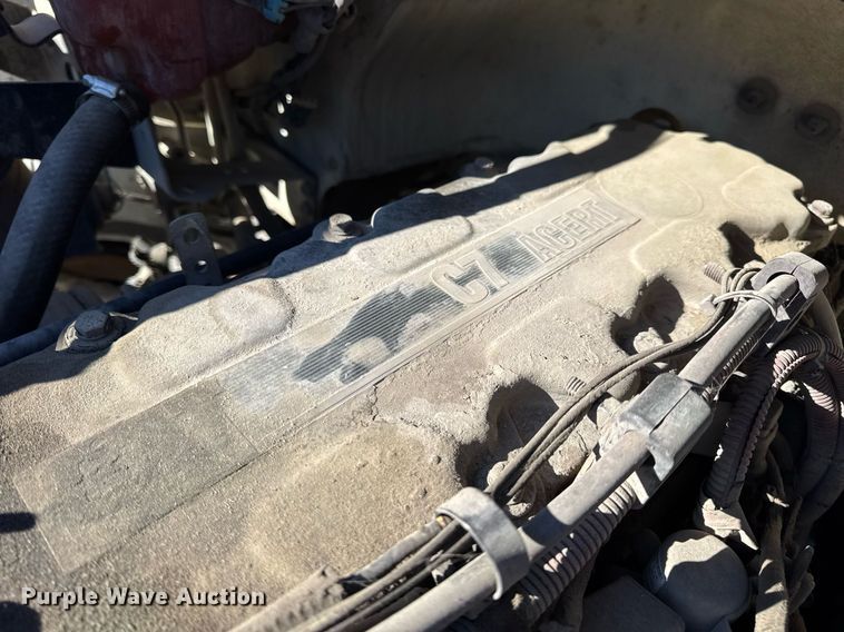 image for item DV4061 2006 Freightliner Business Class M2 box truck