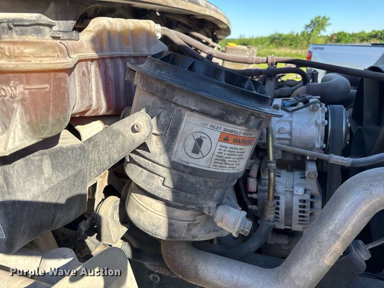 image for item DV4061 2006 Freightliner Business Class M2 box truck