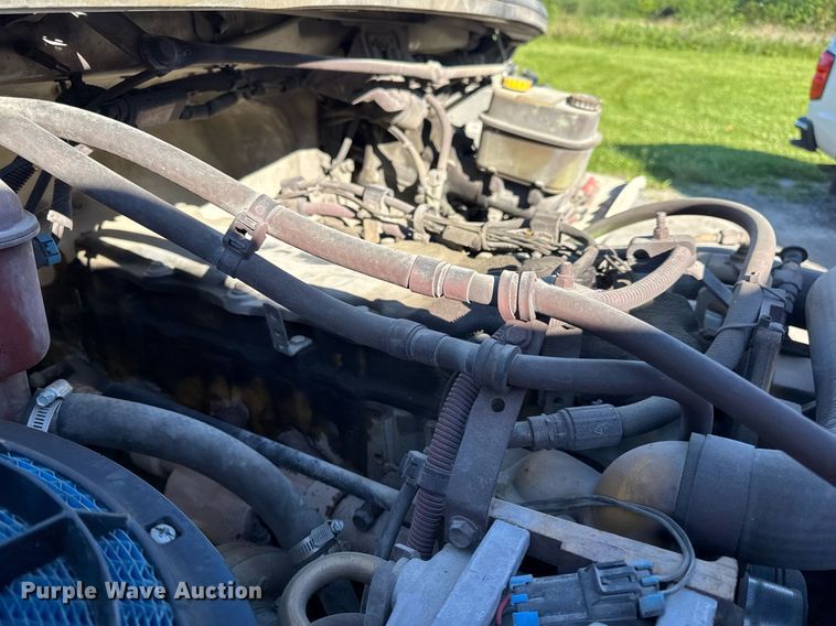 image for item DV4061 2006 Freightliner Business Class M2 box truck