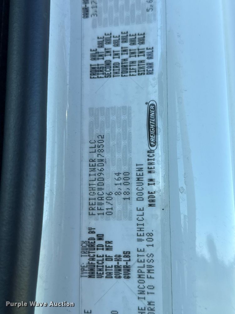 image for item DV4061 2006 Freightliner Business Class M2 box truck