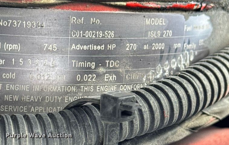 image for item DV4076 2015 Freightliner Business Class M2 semi truck