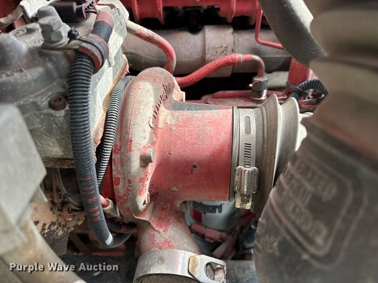 image for item DV4077 2017 Freightliner Business Class M2 semi truck