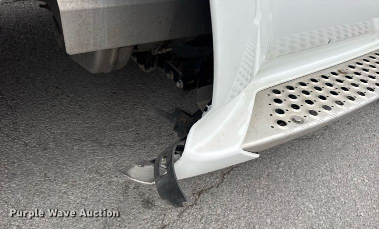 image for item DV4078 2021 Kenworth T680 semi truck