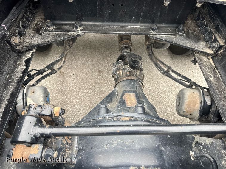 image for item DV4078 2021 Kenworth T680 semi truck