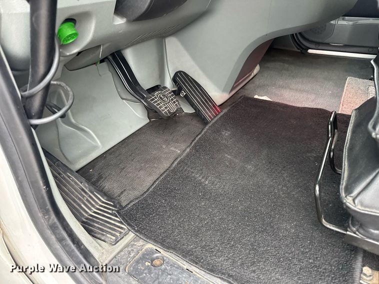 image for item DV4078 2021 Kenworth T680 semi truck