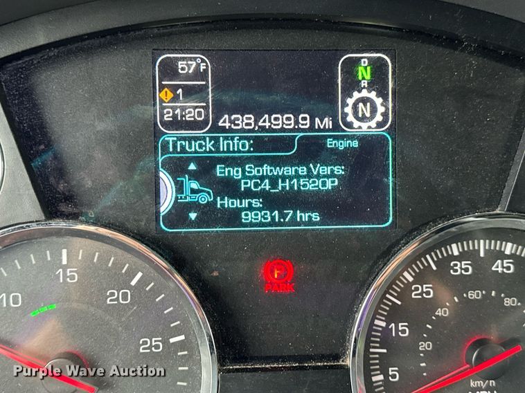 image for item DV4078 2021 Kenworth T680 semi truck