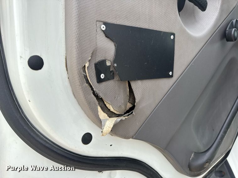 image for item DV4082 2011 Freightliner Business Class M2 flatbed truck