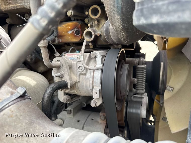 image for item DV4082 2011 Freightliner Business Class M2 flatbed truck