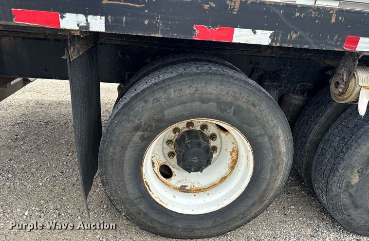 image for item DV4082 2011 Freightliner Business Class M2 flatbed truck