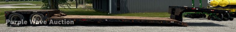 image for item DV4133 1988 Trail King drop deck equipment trailer