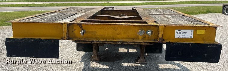 image for item DV4135 1970 Luttig drop deck equipment trailer