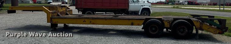 image for item DV4135 1970 Luttig drop deck equipment trailer