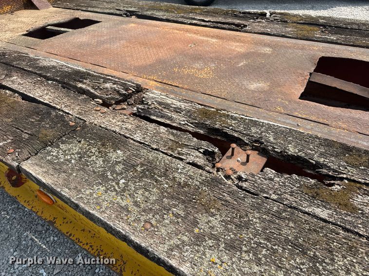 image for item DV4135 1970 Luttig drop deck equipment trailer