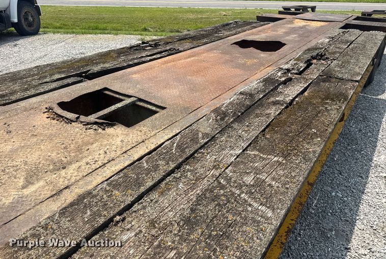 image for item DV4135 1970 Luttig drop deck equipment trailer