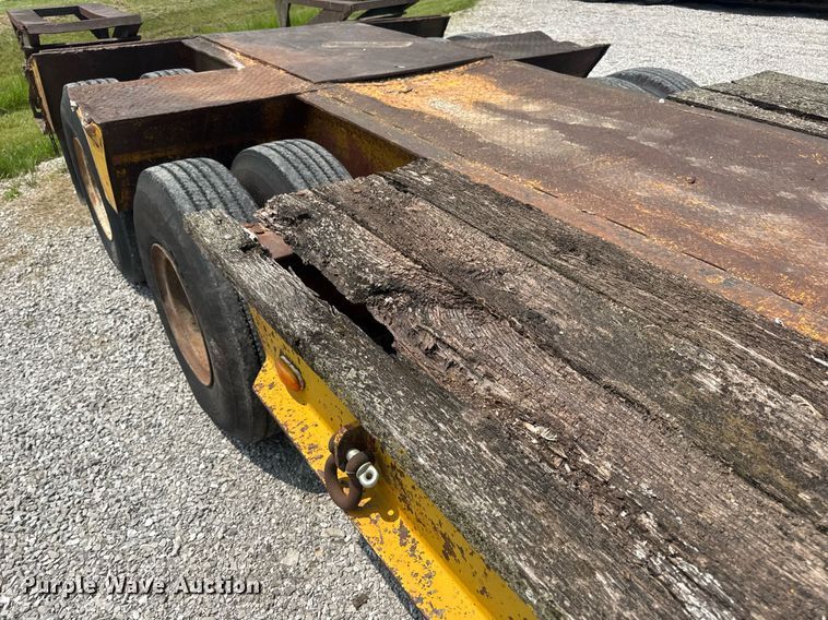 image for item DV4135 1970 Luttig drop deck equipment trailer