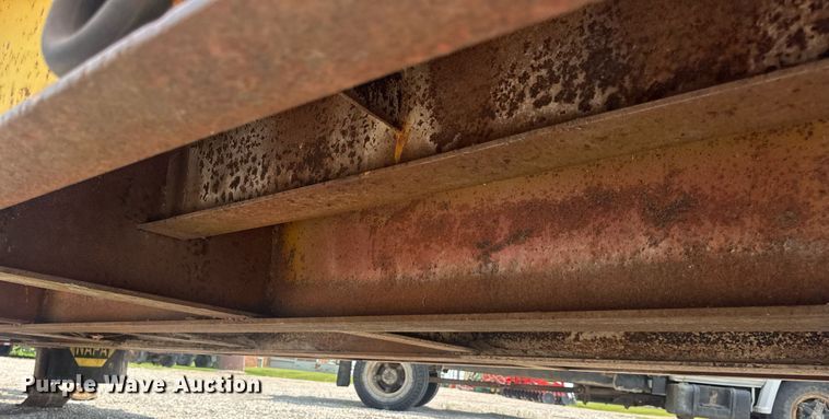 image for item DV4135 1970 Luttig drop deck equipment trailer