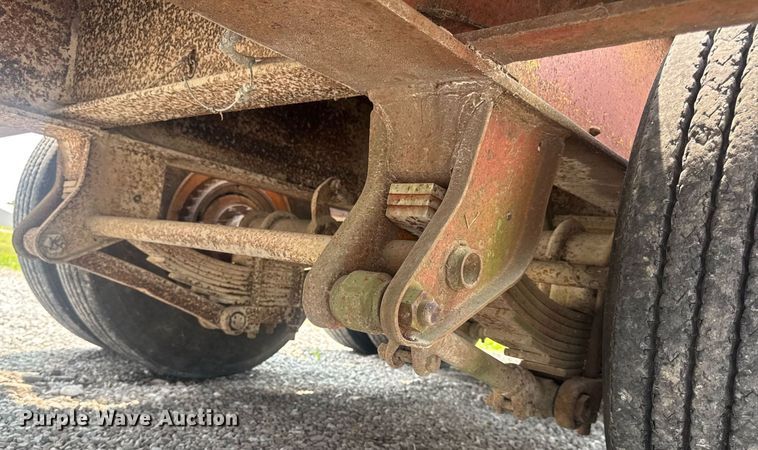 image for item DV4135 1970 Luttig drop deck equipment trailer