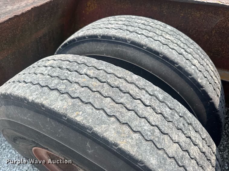 image for item DV4135 1970 Luttig drop deck equipment trailer