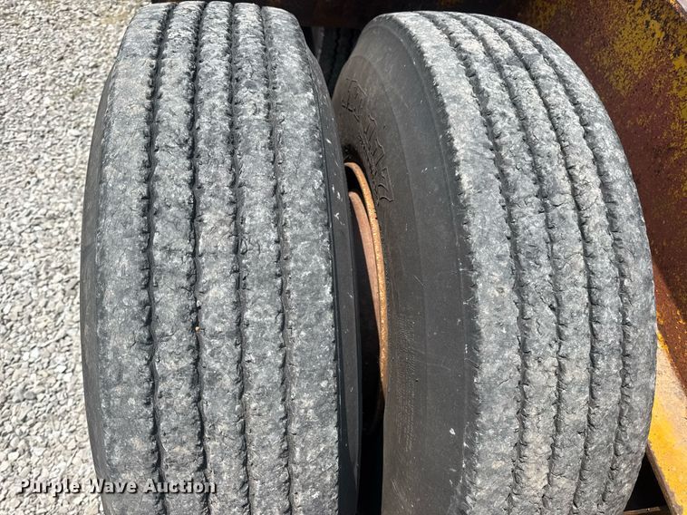 image for item DV4135 1970 Luttig drop deck equipment trailer