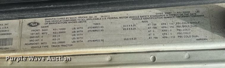 image for item DW1954 2014 Mack CXU613 semi truck