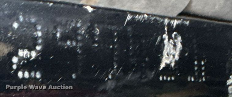 image for item DW1955 2019 Kenworth T800 semi truck