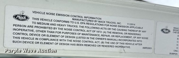 image for item DW1956 2015 Mack CXU613 semi truck