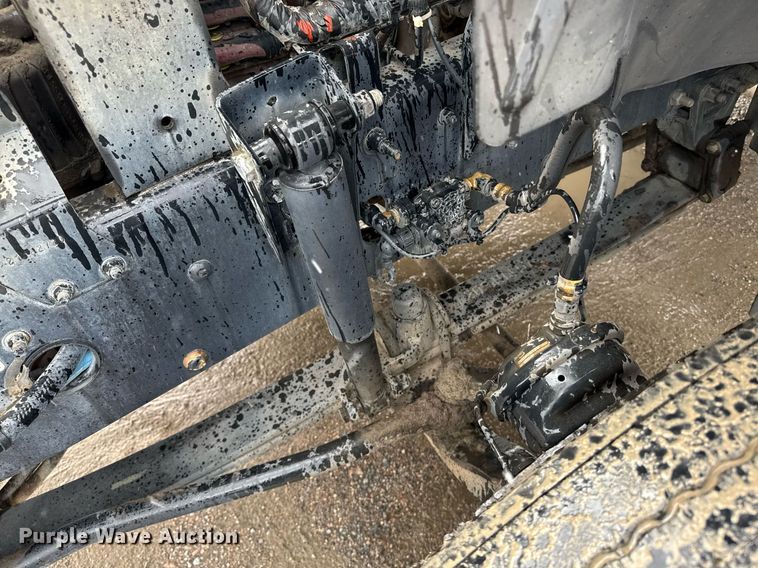 image for item DW1958 2015 Mack CXU613 semi truck