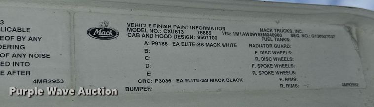 image for item DW1961 2018 Mack CXU613 semi truck