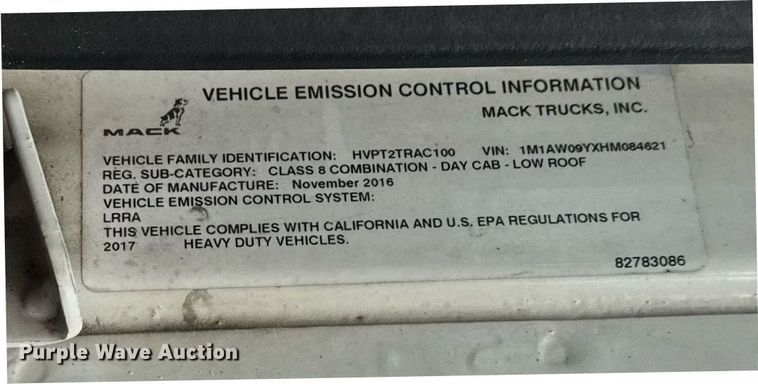 image for item DW1965 2017 Mack CXU semi truck