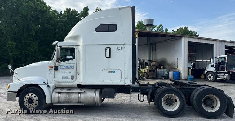 image for item DW1974 2007 International 9400I semi truck