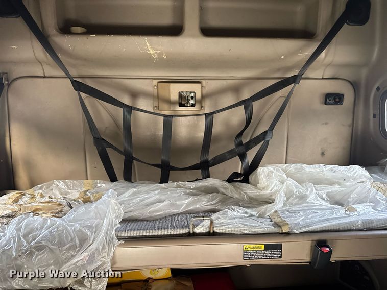 image for item DW1974 2007 International 9400I semi truck