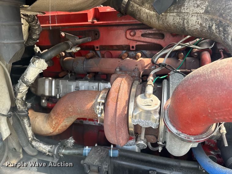 image for item DW1987 2007 International 9400I semi truck